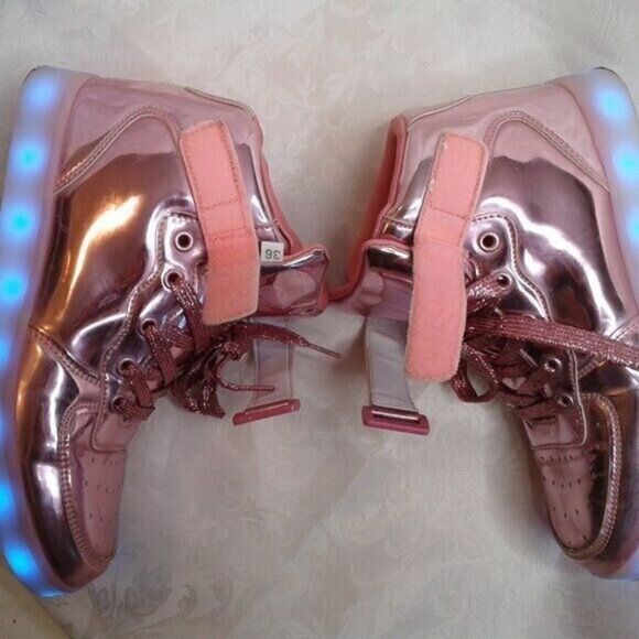 Kids LED LightUp HighTop Sneaker USB Rechargeable Flashing Shoes Pink Size 3.5/4 - Picture 9 of 12